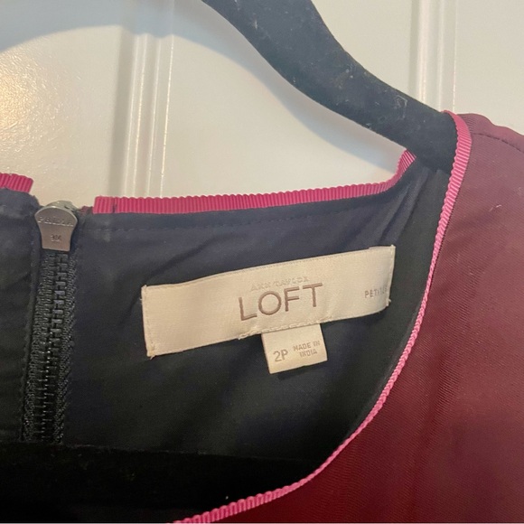 LOFT Sheath Dress Size 2 Petite - Picture 5 of 14